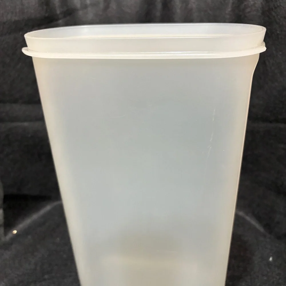 Vintage TUPPERWARE Clear Storage 12 1/4 Cup Container #1515-5 Only